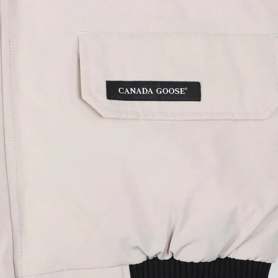 UUSE WHITE PUFFER