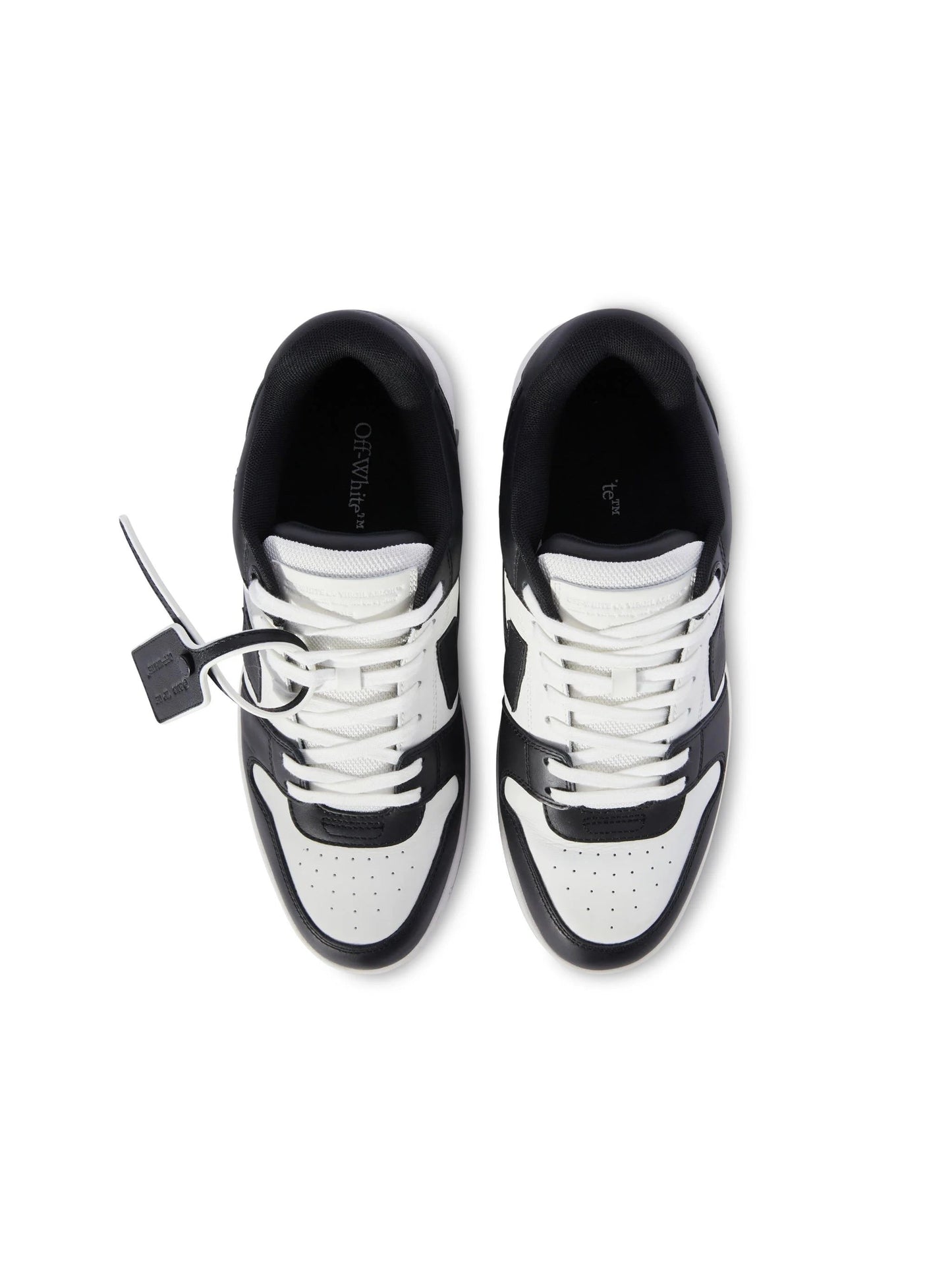 "Arw" Sneaker Black/White