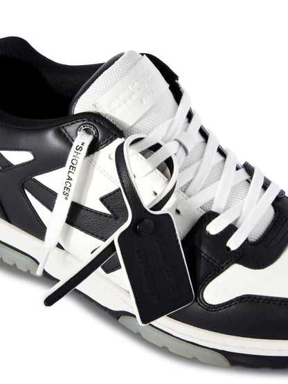 "Arw" Sneaker Black/White