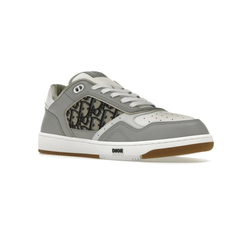 "27" Low Sneaker