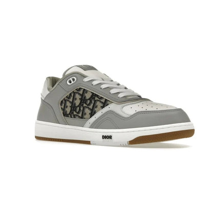 "27" Low Sneaker