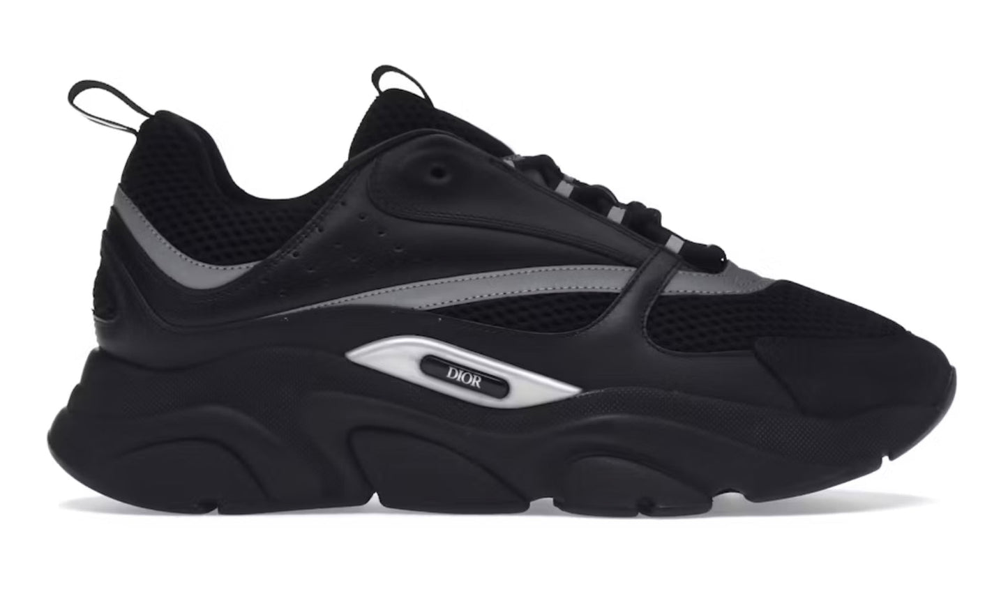 "22" Sneaker