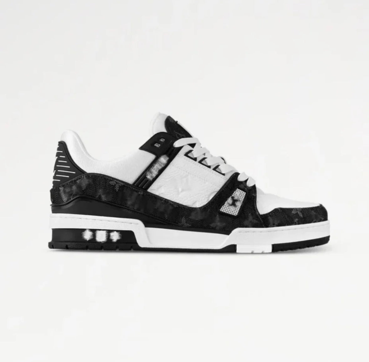 "VL " Trainer Sneaker