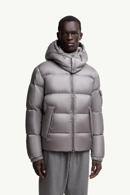 "MnC" Side Patch Puffer